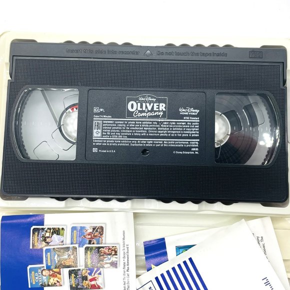 Vintage 1996 Walt Disney Home Video Oliver & Company with Bonus Items VHS Movie - Picture 3 of 5